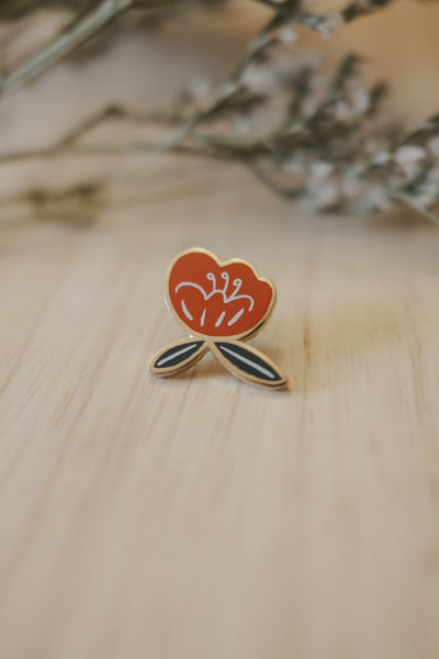 Poppy Flower Enamel Pin (With Locking Clasp)